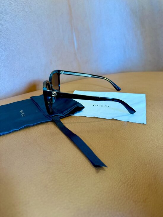 Gucci Sunglasses Black/Grey Gradient Lens main image 6